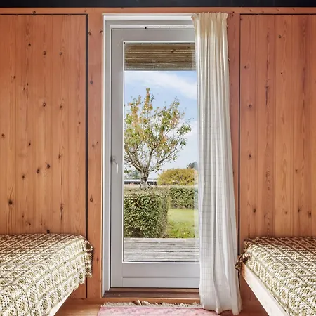 بيت للعطل Cozy Vacation With Terrace & Beautiful Views كالوندبورج